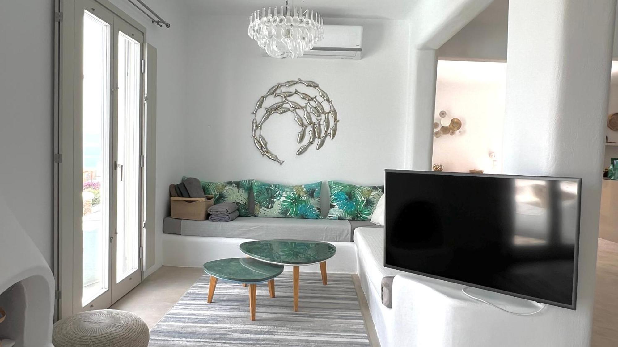 Villa Psarou Summer