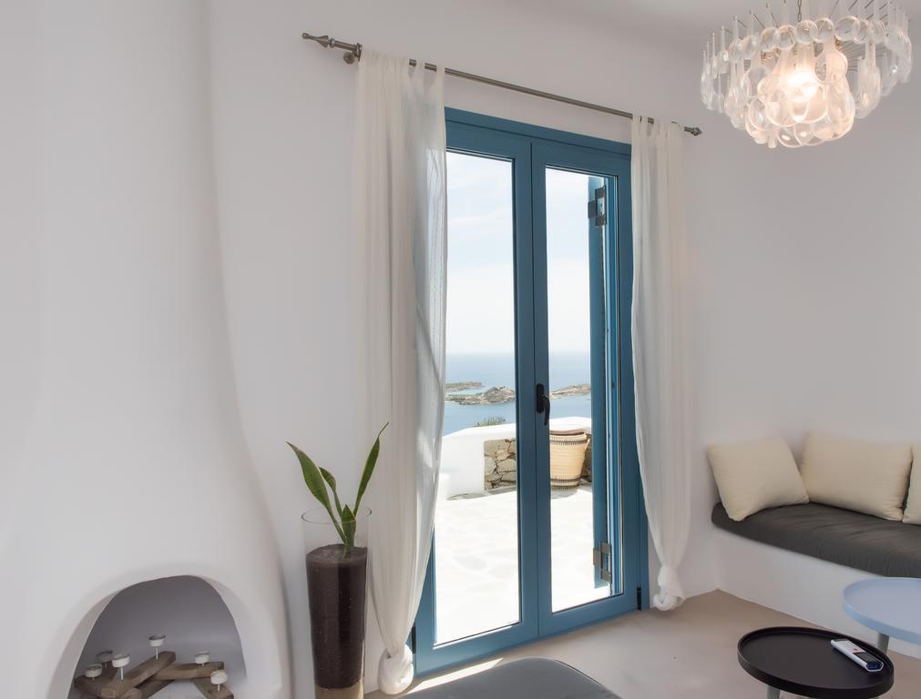 Psarou Summer Villa