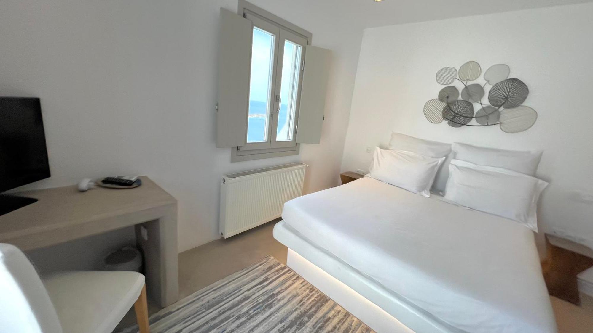 Psarou Summer Villa